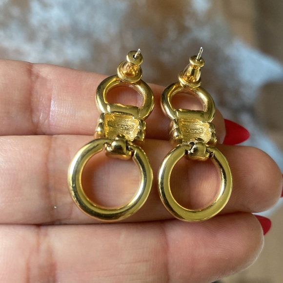 Monet Elegant Gold Hoop Earrings - Picture 3 of 6